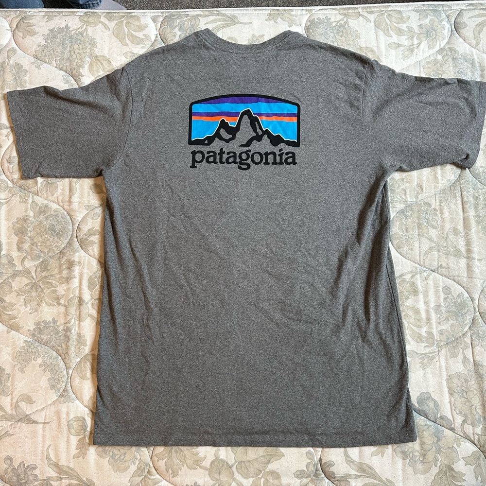Patagonia Gray Short Sleeve Tee